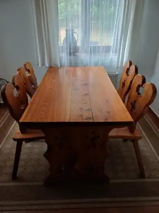 Masivní selská jídelní sestava - Selský nábytek