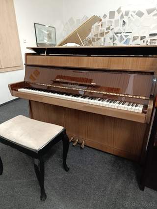 Klavír, piano, pianino Petrof