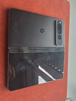 Google Pixel Fold 12GB/256GB černý