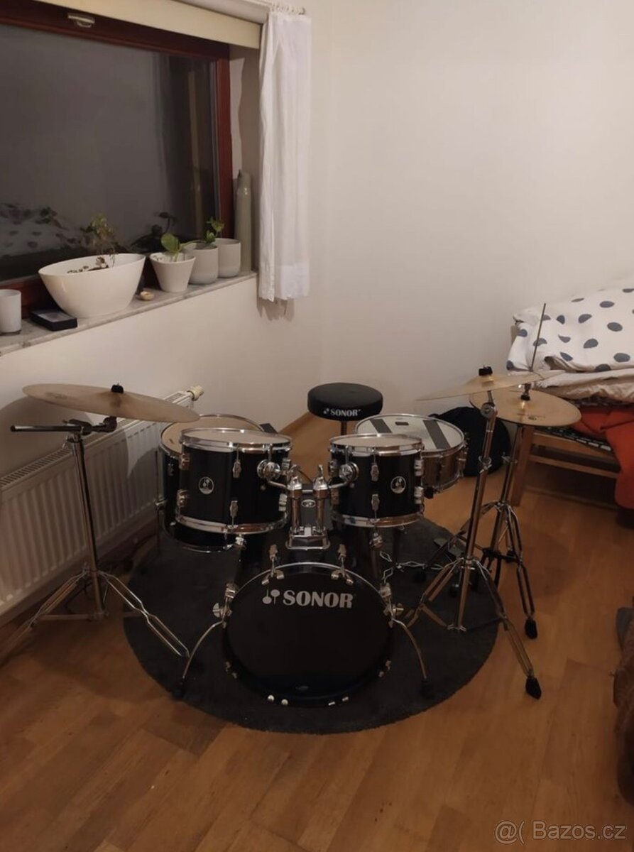 Sonor Force 507 (Black) + činely Sonor Force B8