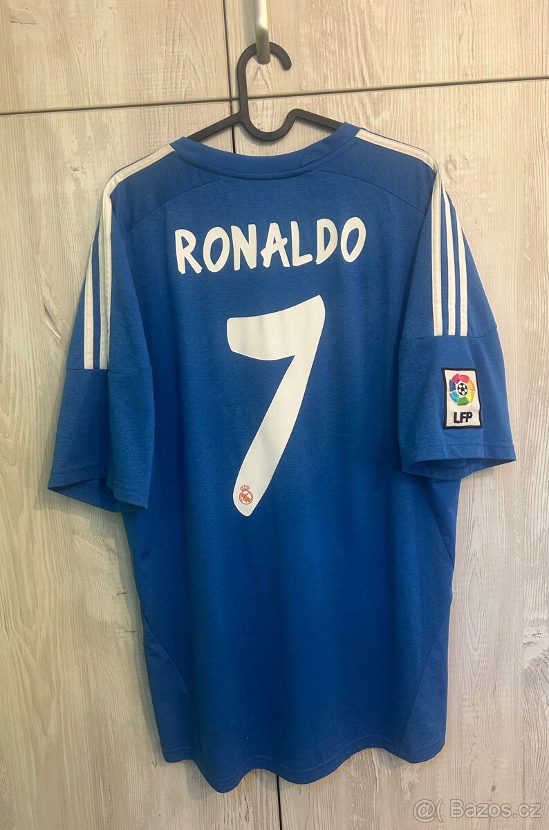 Real Madrid 2013/14 Away Shirt - Cristiano Ronaldo #7