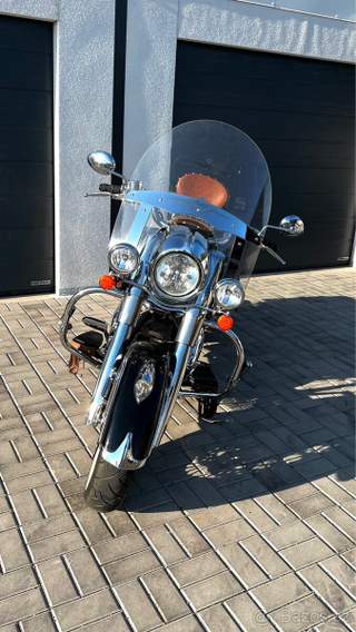 Černý Indian Chief Vintage.