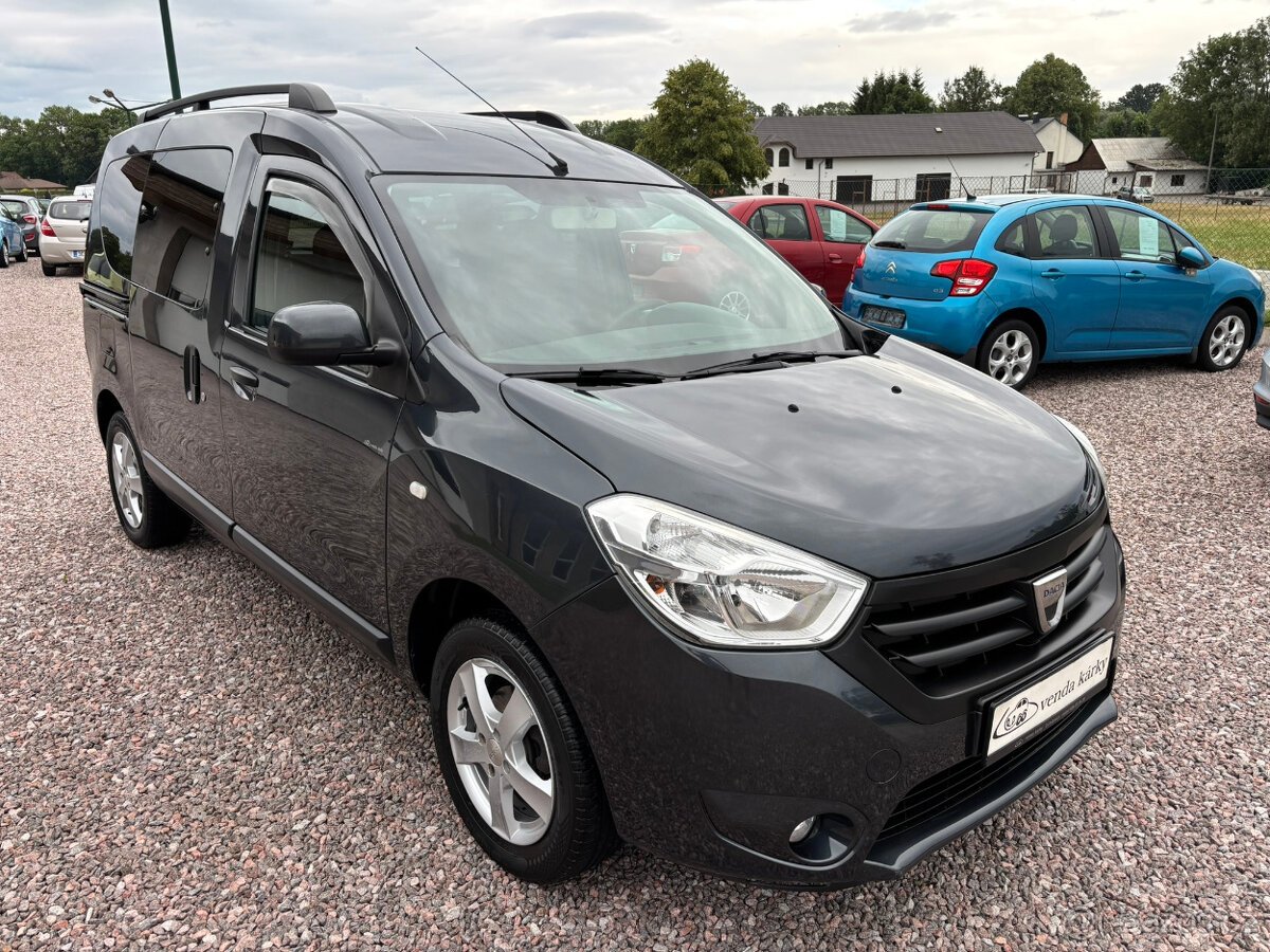 Dacia Dokker 1.6i,původ CZ,1.maj,104tkm,výbava,servis,