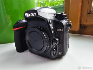 Nikon D750