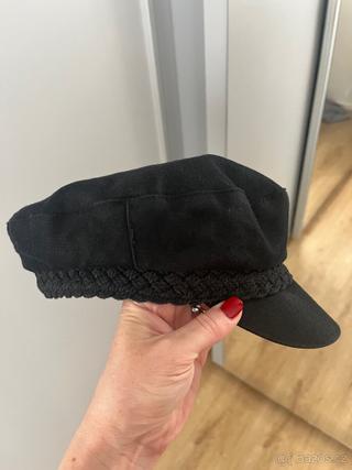 Krásná čepka XS H&M