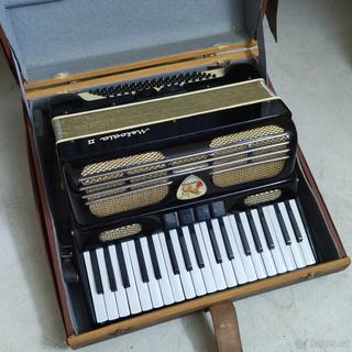Akordeon Lingatone Melodia II, 80b