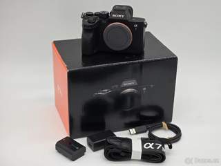 Sony A7 IV – 5 000 expozic