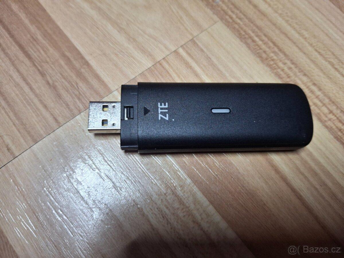 ZTE MF833V - USB 4G / LTE modem