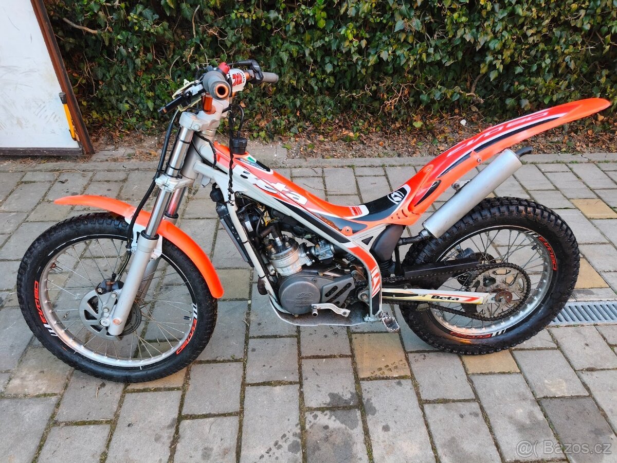 dětská moto trial Beta REV 50
