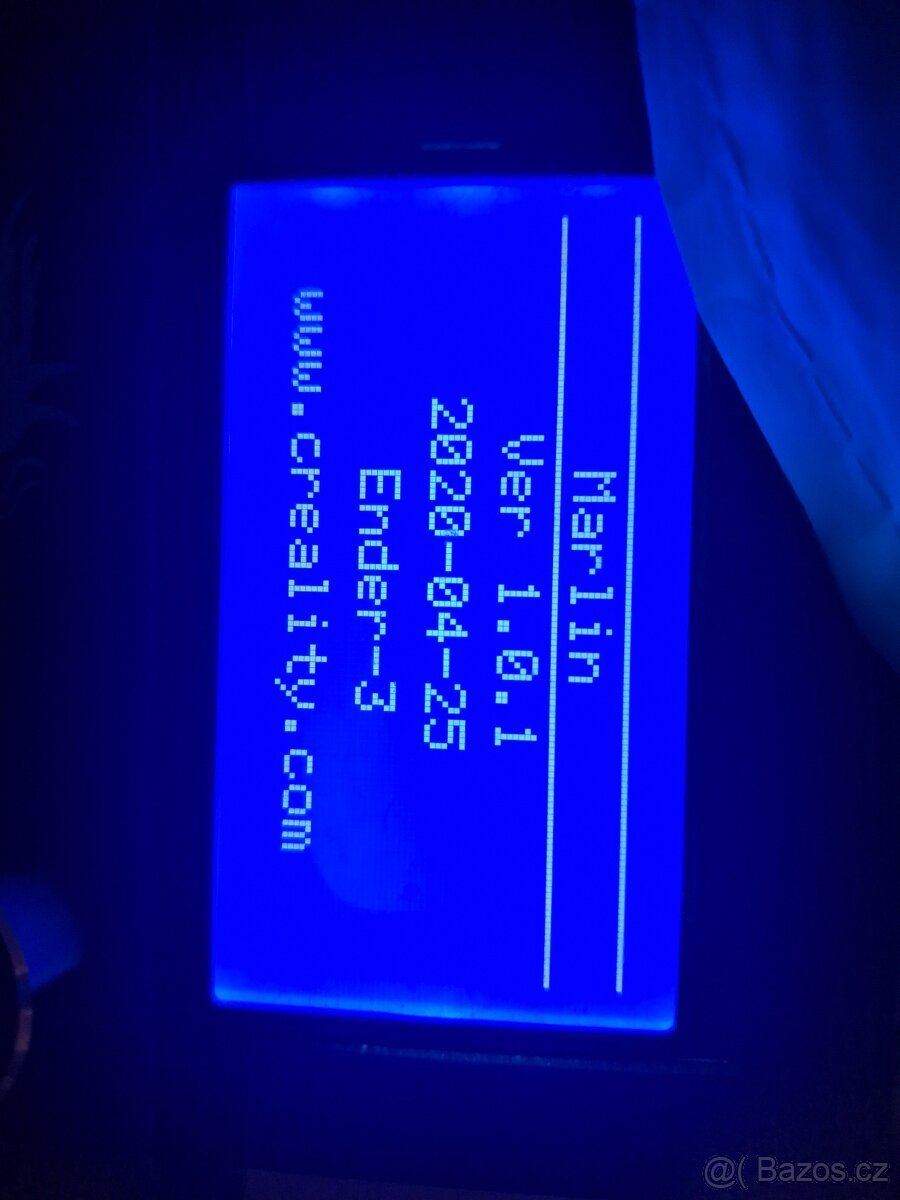 3D tiskárna Creality Ender 3 V1 – velmi dobrý stav, plně fun