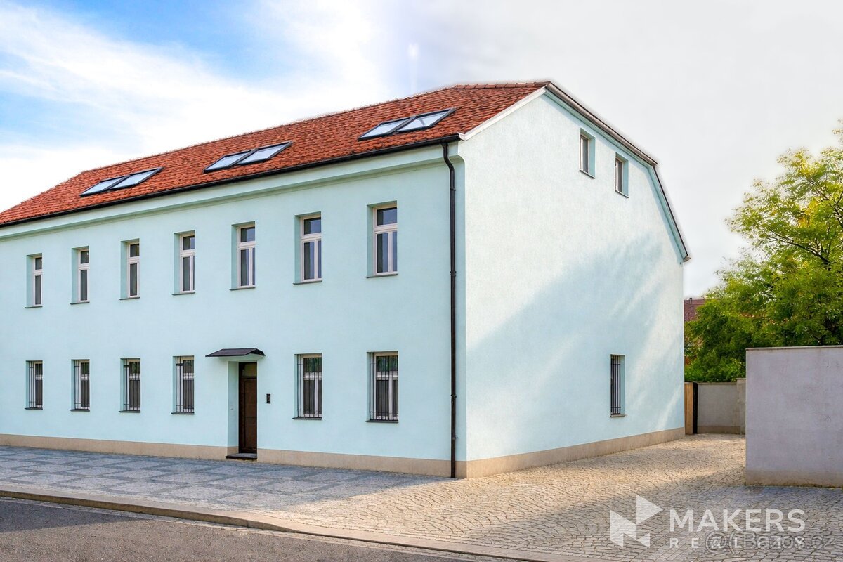 Nemovitost – 850 m², pozemek 850 m²