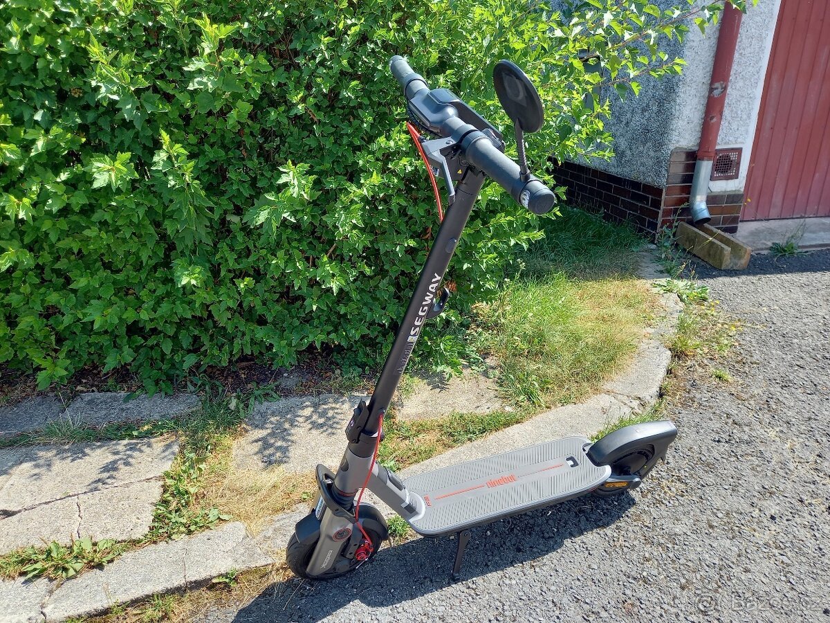 Elektrokoloběžka segway