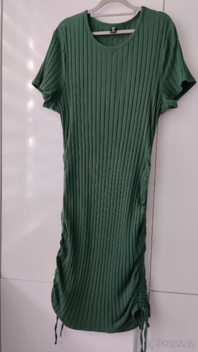 DÁMSKÉ JARNÍ ŠATY S ŘASENÍM vel.52/4xl