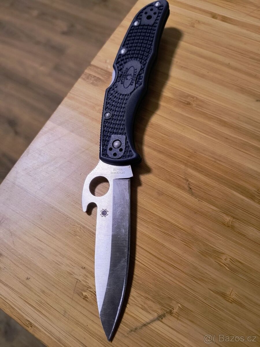 Nůž Spyderco Endura Wave - VG10 ocel