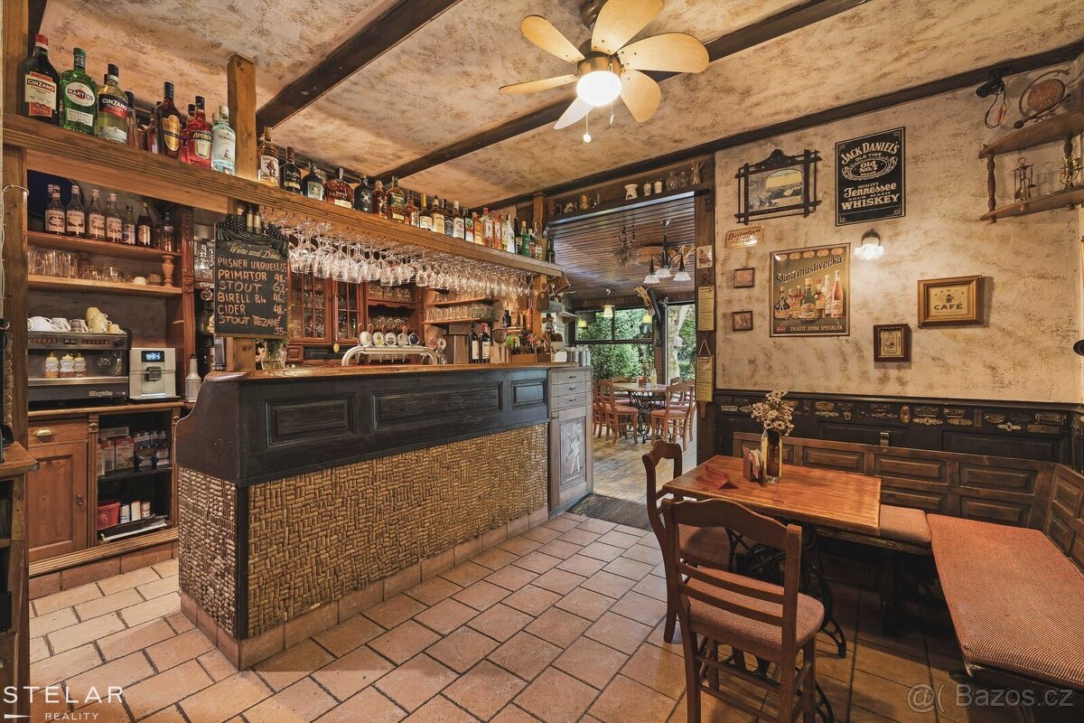 Prodej rodinného domu s restaurací a bydlením, Jaroměř, 864