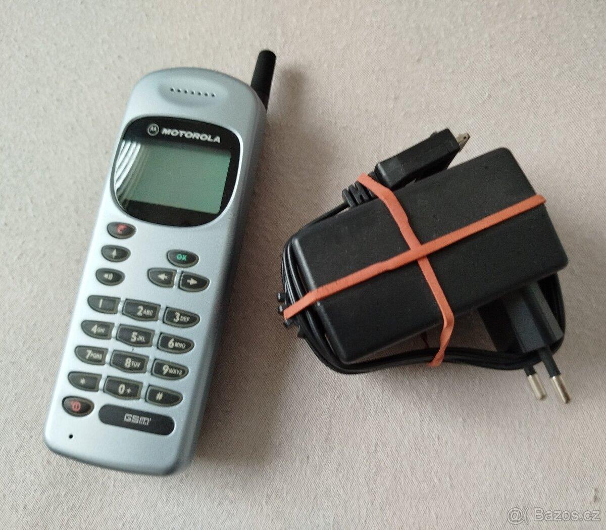 Prodám tento mobilní telefon