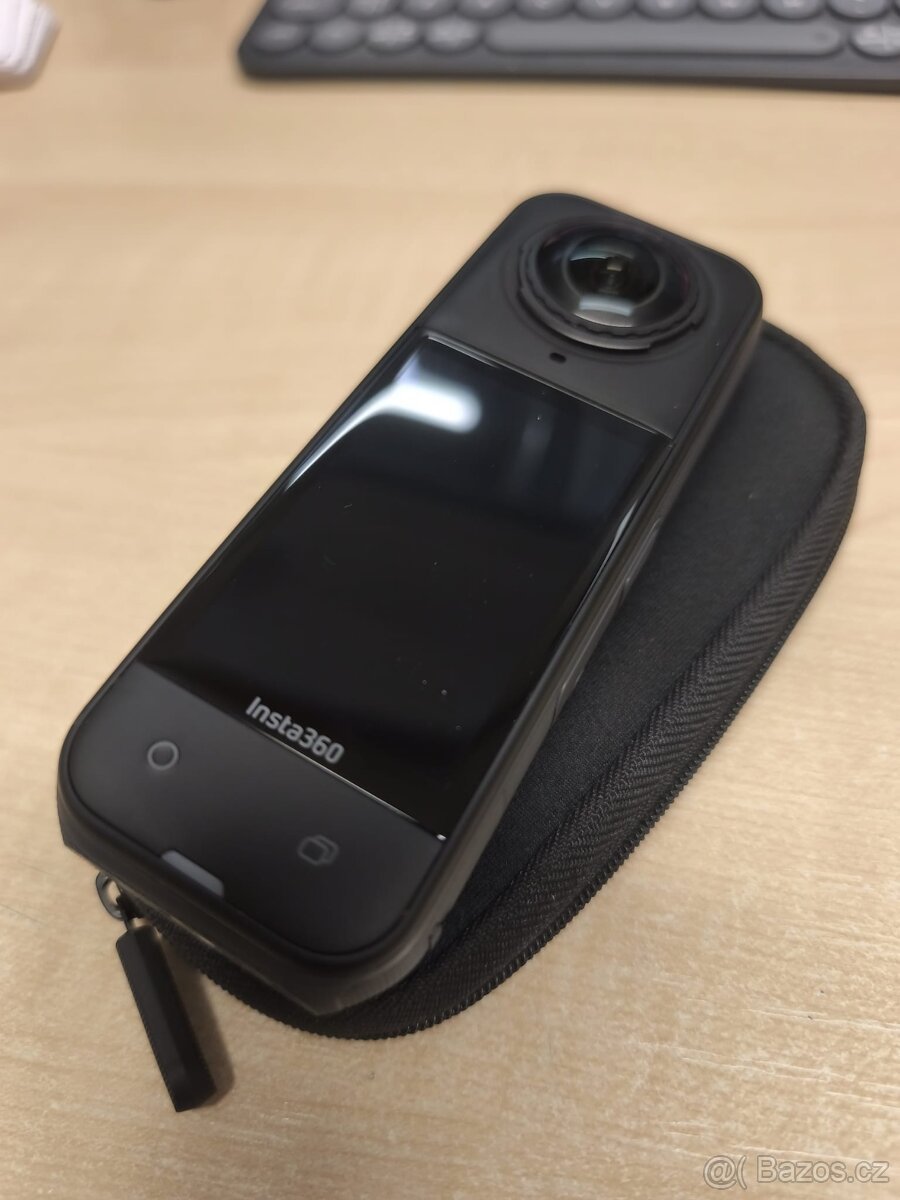 Insta360