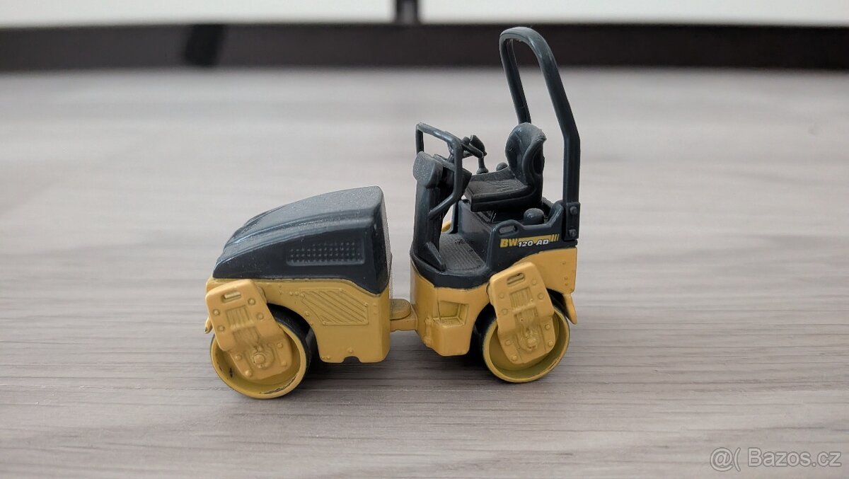 Originální model Bomag BW120 AD 1:50