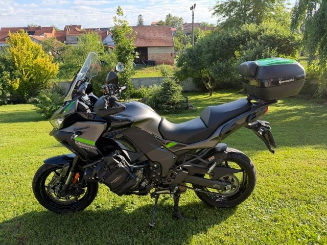 Kawasaki Versys 1000 Grand Tourer | ČR | 7 000 km | stav