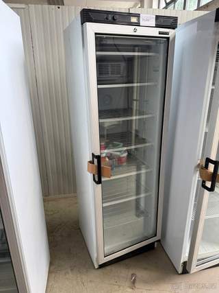 Mrazák Tefcold UFFS 370G