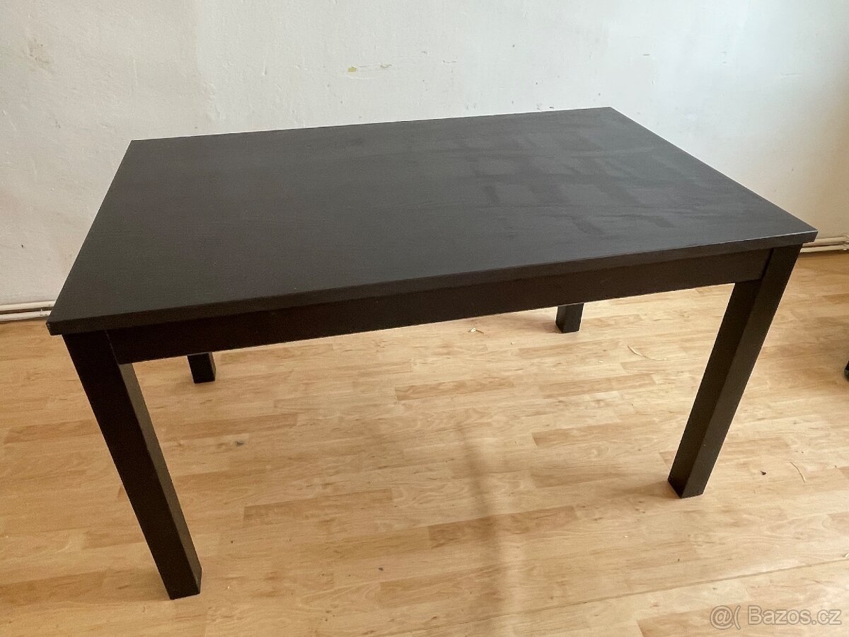 Jídelní stůl IKEA LANEBERG
