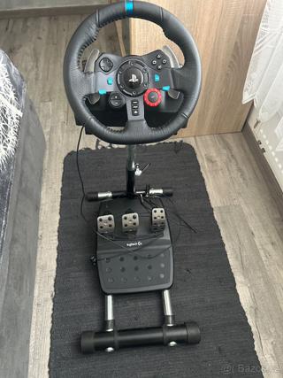 Logitech g29 volant + řadicí páka a stojan