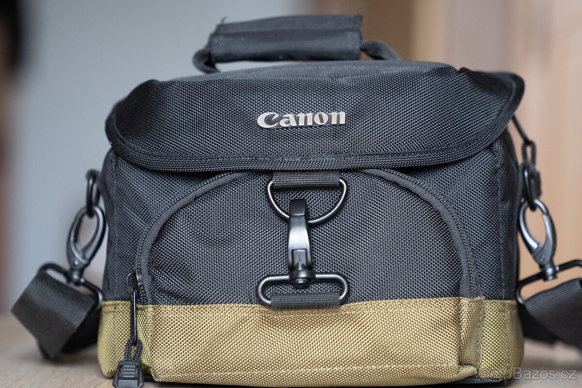 CANON 1300D + CANON EF-S 18-55mm iba 1500 snímkov