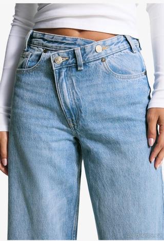 Nové jeans Bershka