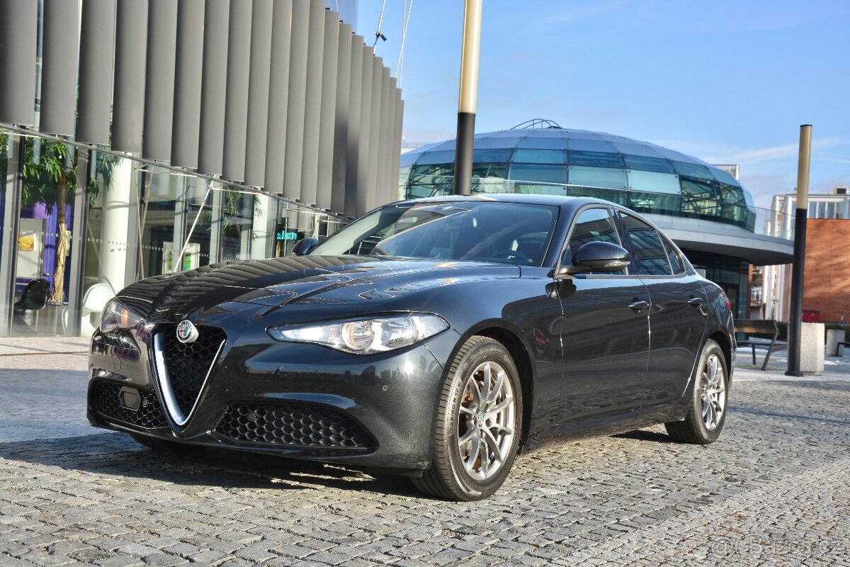 Alfa Romeo Giulia – 2018, 95 000 km