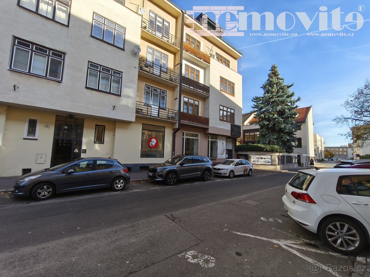 Prodej obchodního prostoru 73 m², Pardubice - Zelené Předměs