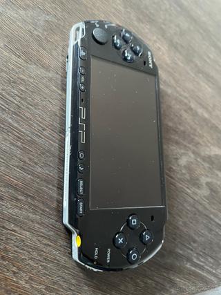 Prodám PSP myslím že buď japonská nebo evropská verze