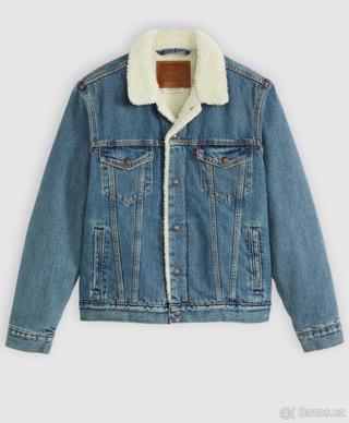 Levis trucker