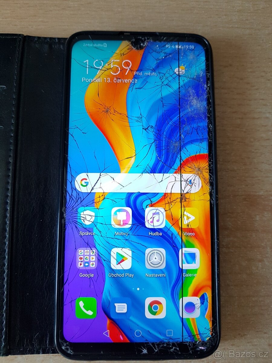 Huawei p30 lite, špatný stav, ale plně funkční.
