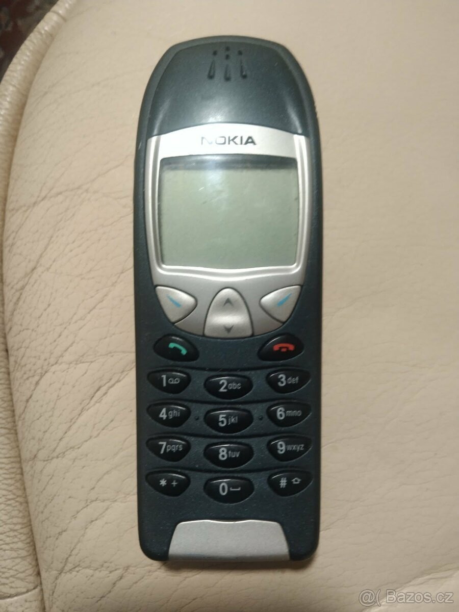 Nokia 6210