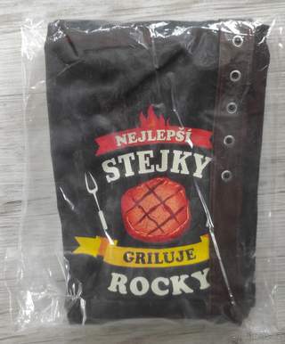 Zástěra na grilování se jménem - Nejlepší stejky griluje Roc