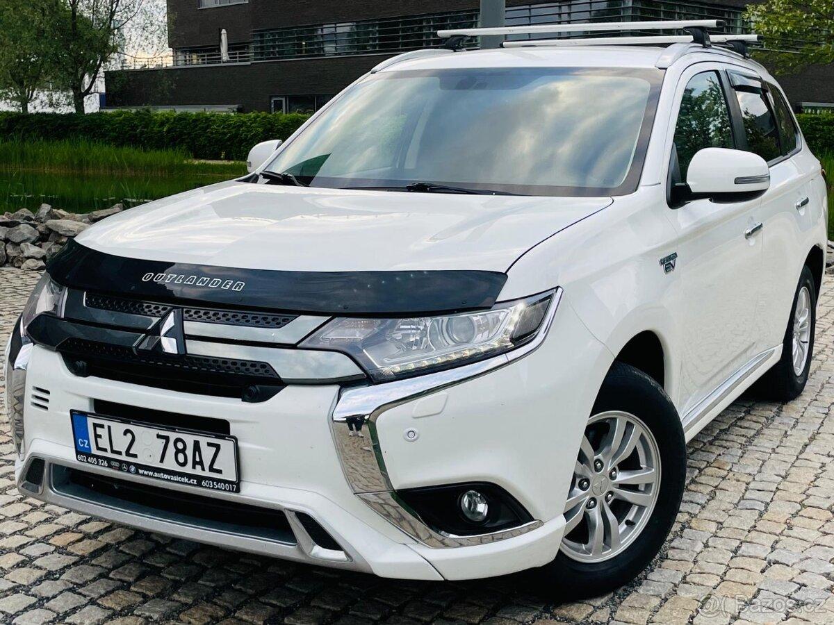 Mitsubishi Outlander 2.4i+HYBRID 4x4 SERVISKA TAŽNÉ