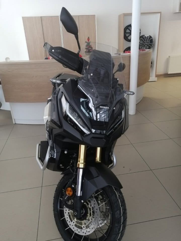 Honda x - adv 750 - 2024 - 2500 km, DOHODA