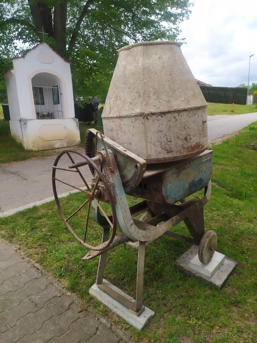Prodám stavební míchačku