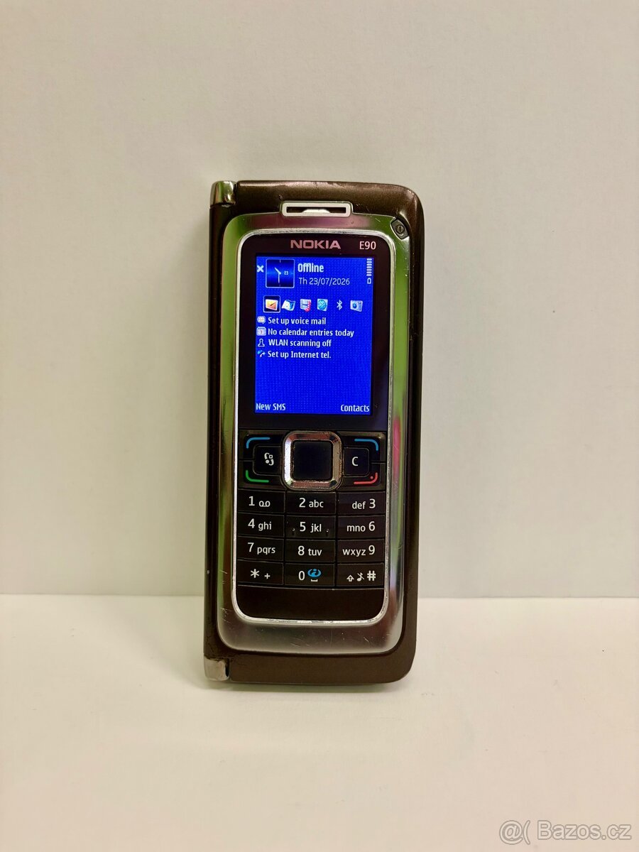 Nokia e90 communicator číst popis