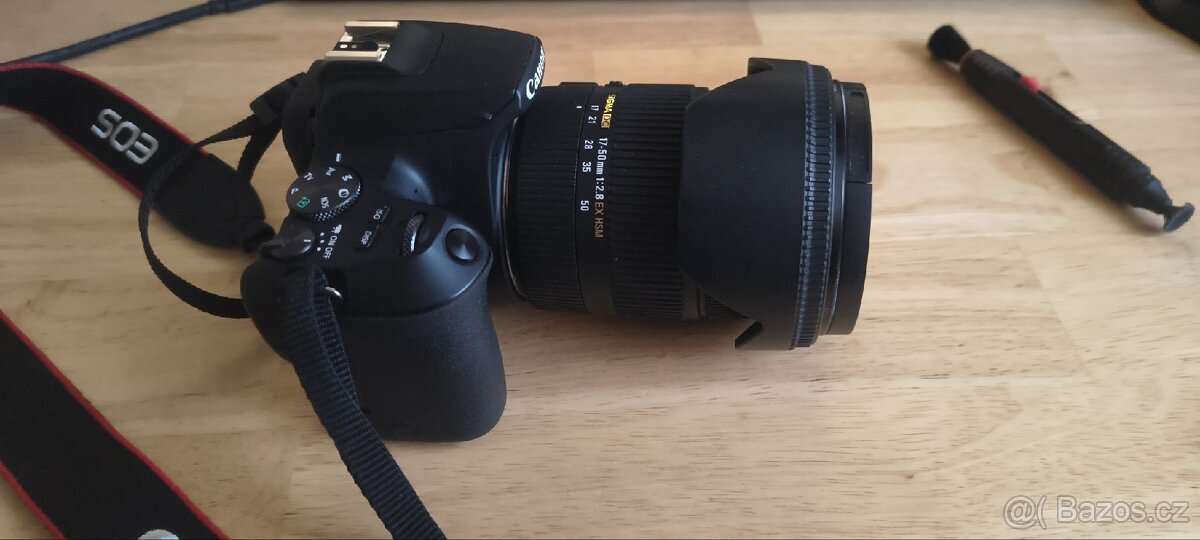 Canon 250D, Sigma 17-50mm 1:2,8 EX HSM, pevný Canon 24mm