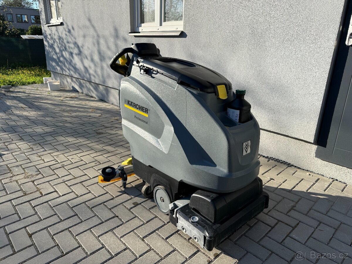 Kärcher B 40 W Bp – profesionální podlahový mycí stroj, bate