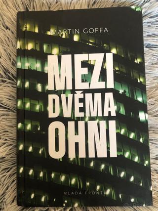 Mezi dvěma ohni