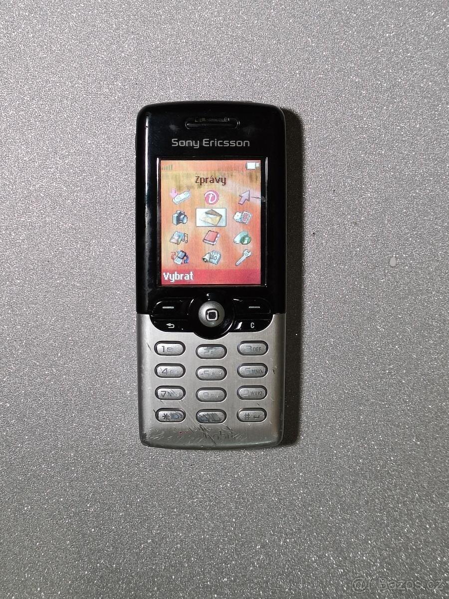 Sony Ericsson T610 – funkční, bez nabíječky, retro mobil