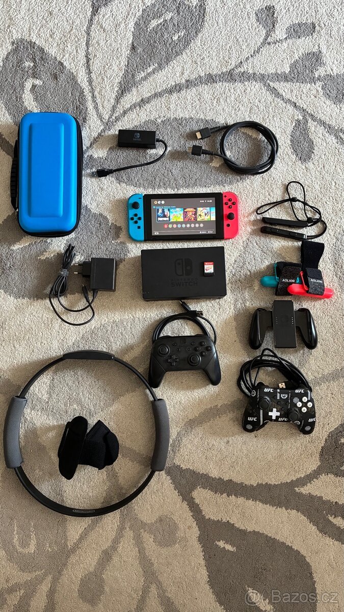 Nintendo switch včetne hry RingFit Advanture + příslušenství