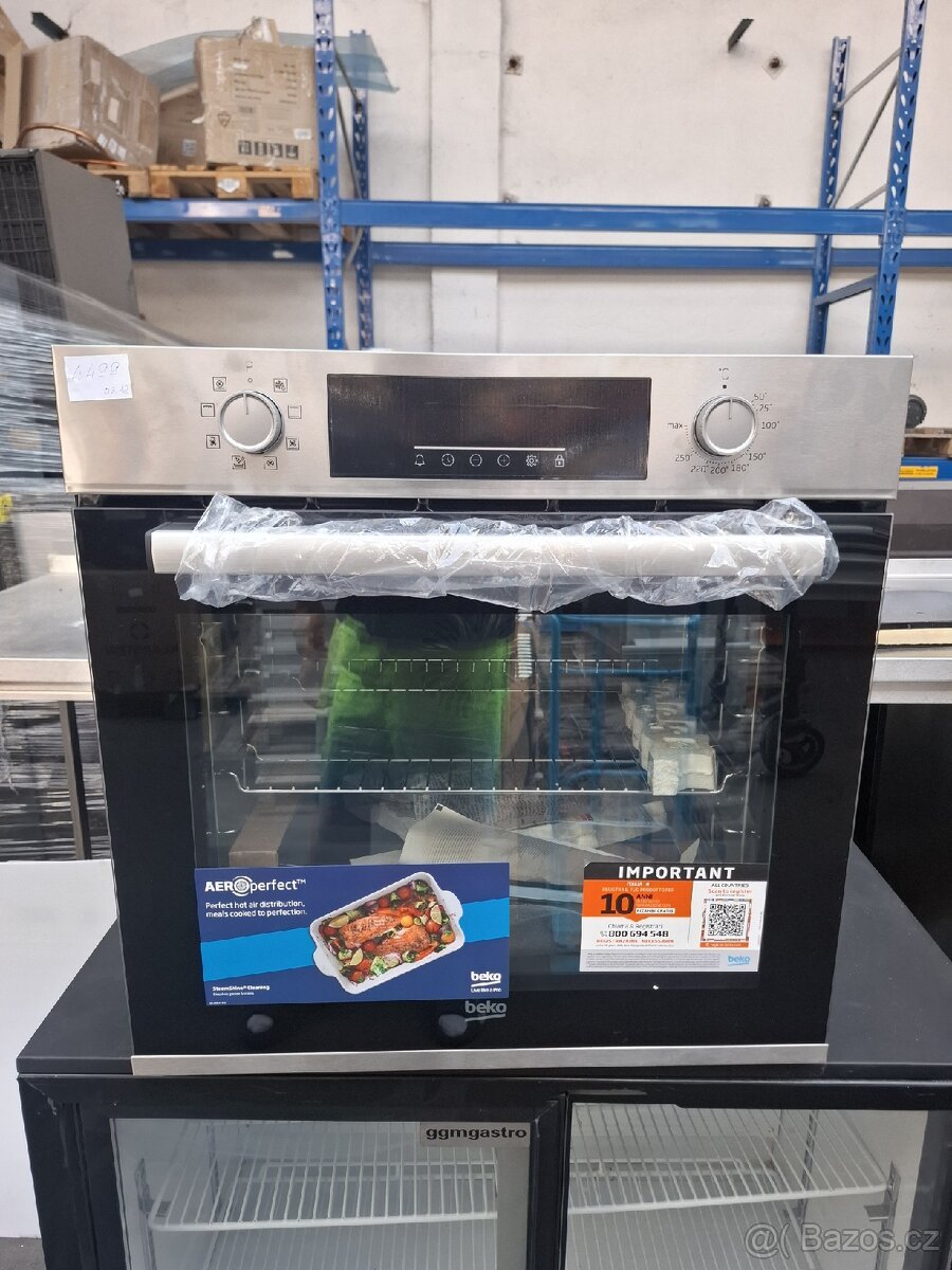 Vestavná trouba Beko