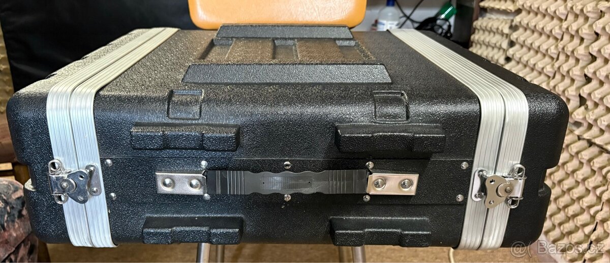 Thomann Rack 4U