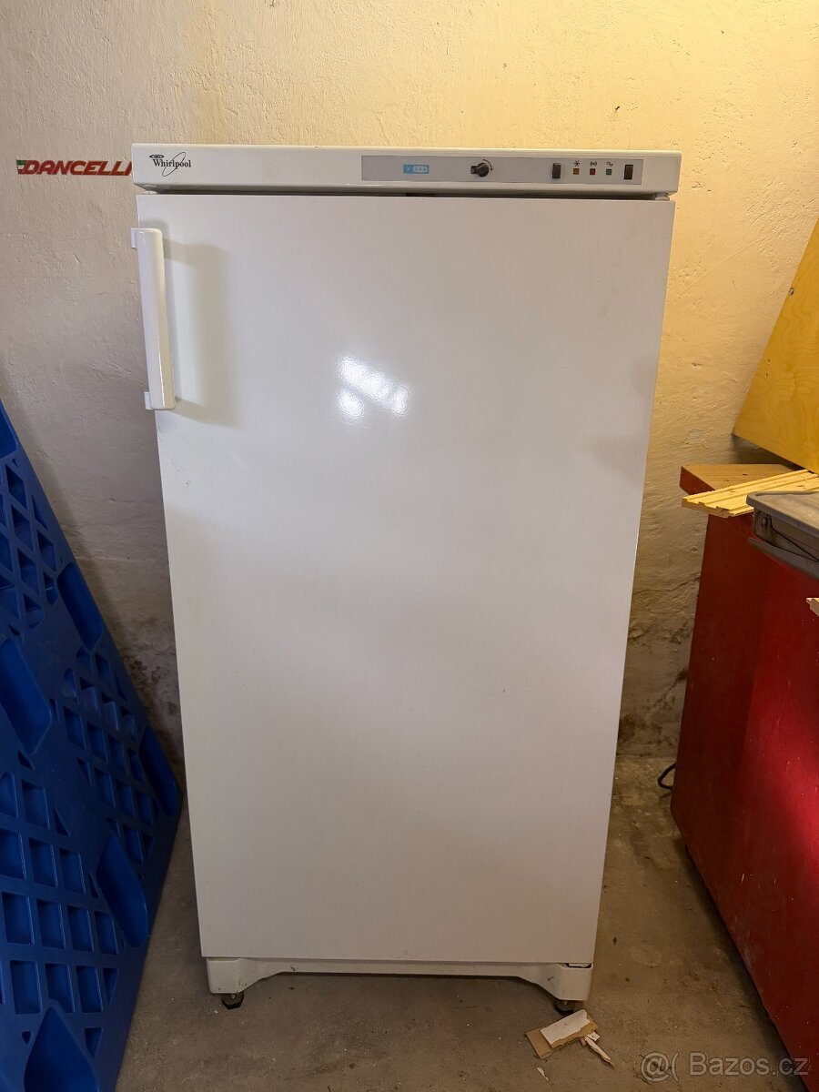 Mrazák Whirlpool
