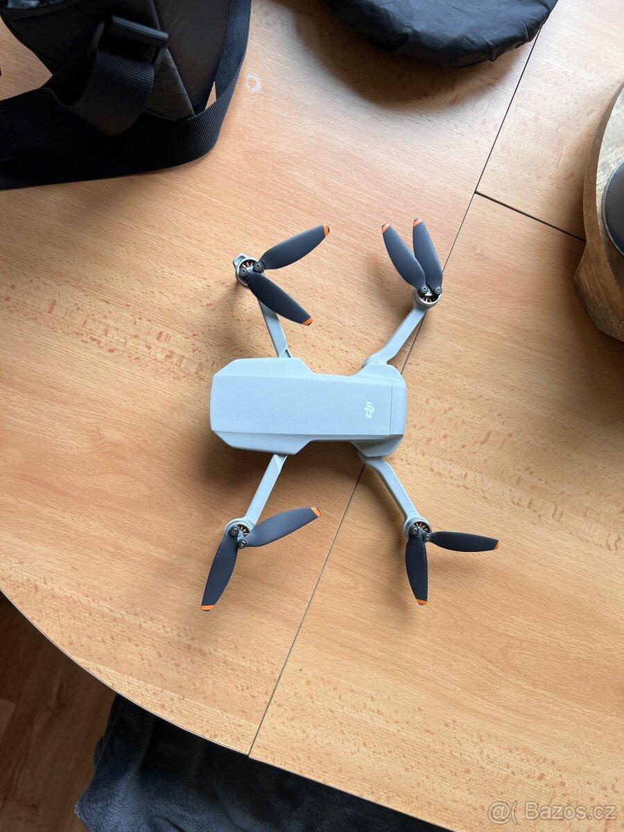 DJI mini 4K fly more combo
