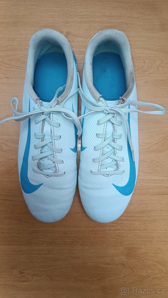 Kopačky NIKE vel. 40,5