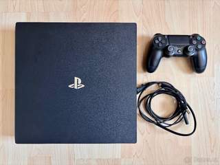 PlayStation 4 Pro 1TB + ovladač + kompletní kabeláž (Záruka)